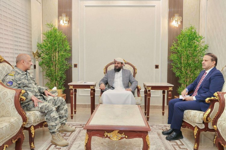 المحرّمي يبحث مع رئيس مصلحة خفر السواحل سبل تعزيز الأمن البحري وحماية الممرات الملاحية