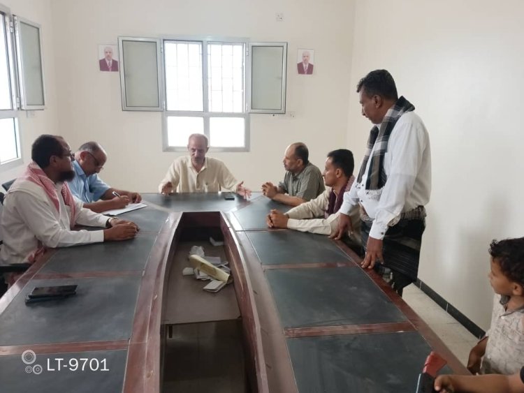 المسيمير تشهد مراسيم تسليم واستلام بين مدير العام السلف والخلف