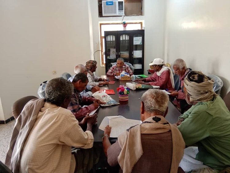 اللجنة التحضيرية للجمعية التعاونية لتسويق المنتجات الزراعية والخدمات بأبين تواصل اجتماعاتها