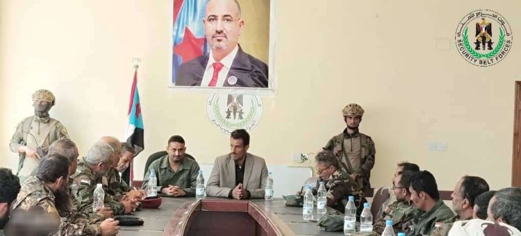 العميد الربيعي يزور حزام يافع ويُشيد بجاهزيته القتالية وإنجازاته الأمنية