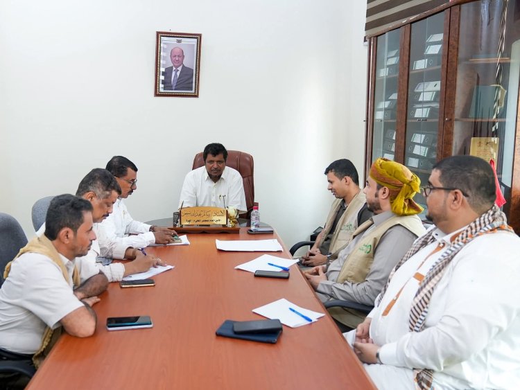 الأمين العام لمحلي المهرة يطلع على مشروع "تكامل" الممول من الاتحاد الأوروبي وسيفرورلد