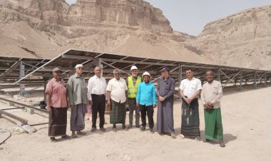 مدير عام المؤسسة المحلية للمياه بوادي حضرموت يتفقد مشروع الطاقة الشمسية بتريم قدرة 626 كيلو واط