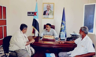 رئيس انتقالي أبين يناقش مع مدير البحث الجنائي بالمحافظة تعزيز الأداء الأمني