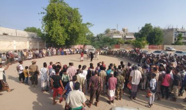 تحكيم قبلي ينهي قضية وفاة اب وابناءة الاربعة بالعفو والسماح عن القائد الشنيني