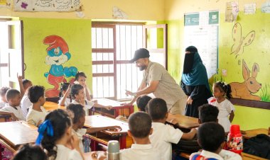 مدير عام صيرة يتفقد سير العملية التعليمية في مدرستي الغرباني والبيحاني