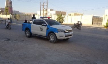 شرطة سيئون تضبط مطلوبًا خطيرًا بتهمة سرقة الذهب من المنازل