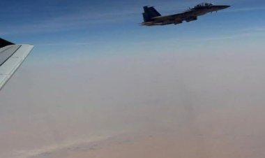  مقاتلات سعودية F-15 ترحب بطائرة رئيس وزراء باكستان في الأجواء