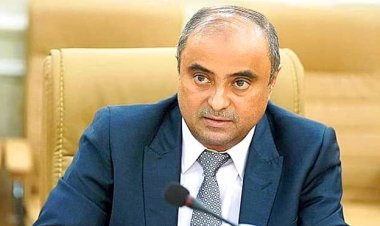 رئيس الوزراء يوقف مناقصة الجوازات الإلكترونية ويحذر وزير الداخلية من أي تجاوزات