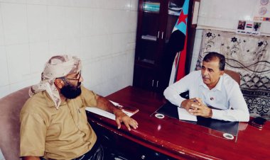 نائب رئيس انتقالي أبين يلتقي قائد كتيبة الصقور بجبهة الحد محور يافع