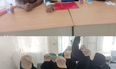 مدير مكتب الصحة بأحور يدشّن دورة تدريبية لمتطوعي التثقيف الصحي استعداداً لحملة شلل الأطفال