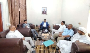 انتقالي سقطرى يشهد تسليم يحيى عفرار مهام عمله وكيلًا للمحافظة لشؤون الثقافة والسياحة