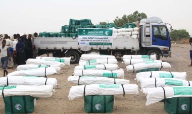 مركز الملك سلمان يقدّم مساعدات إيوائية عاجلة للمتضررين من سيول لحج