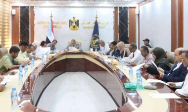 مجلس المستشارين يقف أمام التحضيرات الجارية لإحياء الذكرى الـ 62 لثورة 14 أكتوبر