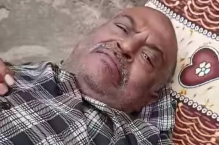 عمر دعسة .. حكاية رجل فقير صنع البهجة في قلوب الناس ثم أقعده المرض على الفراش