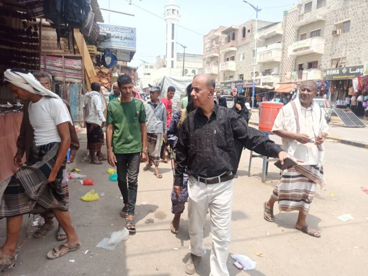 السلطة المحلية زنجبار ومكتب الصناعة والتجارة تنفذ حملة رقابية لضبط أسعار السلع والخدمات بمشاركة مجتمعية