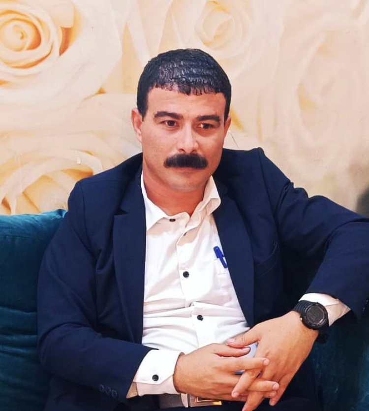 مدير الإدارة السياسية بانتقالي أبين يهنئ فريق اتحاد حمٌة بمناسبة التتويج بكأس بطولة دوري شهداء كلد