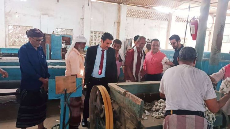 فريق التوجيه والرقابة الرئاسي يتفقد عدداً من المرافق الحكومية في أبين