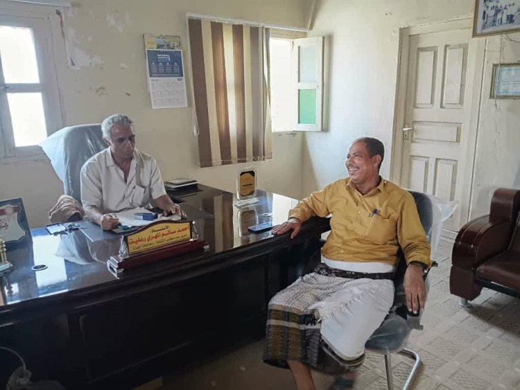 مدير عام مكتب الثقافة يستقبل مندوب محافظة المهرة في جمهورية مصر العربية