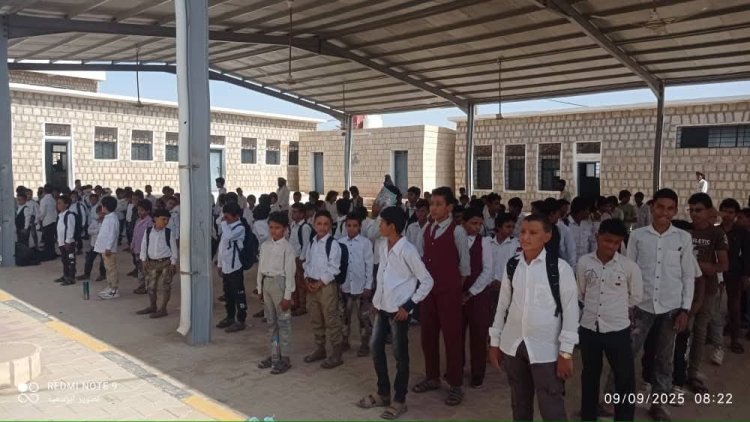 مدير عام مديرية العبر يبارك بدء العام الدراسي ويشيد بالكوادر التربوية