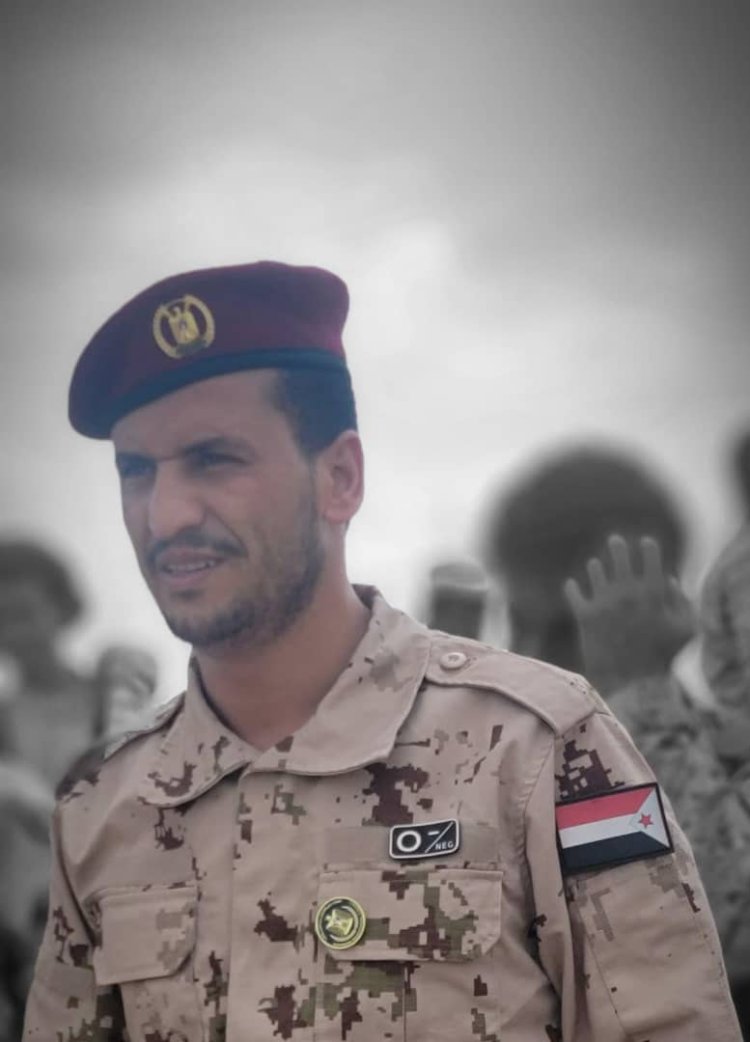 اللواء الرابع دعم وإسناد يؤكد وقوفه خلف قرارات الرئيس الزُبيدي ويعلن جاهزيته الكاملة لتنفيذ توجيهاته