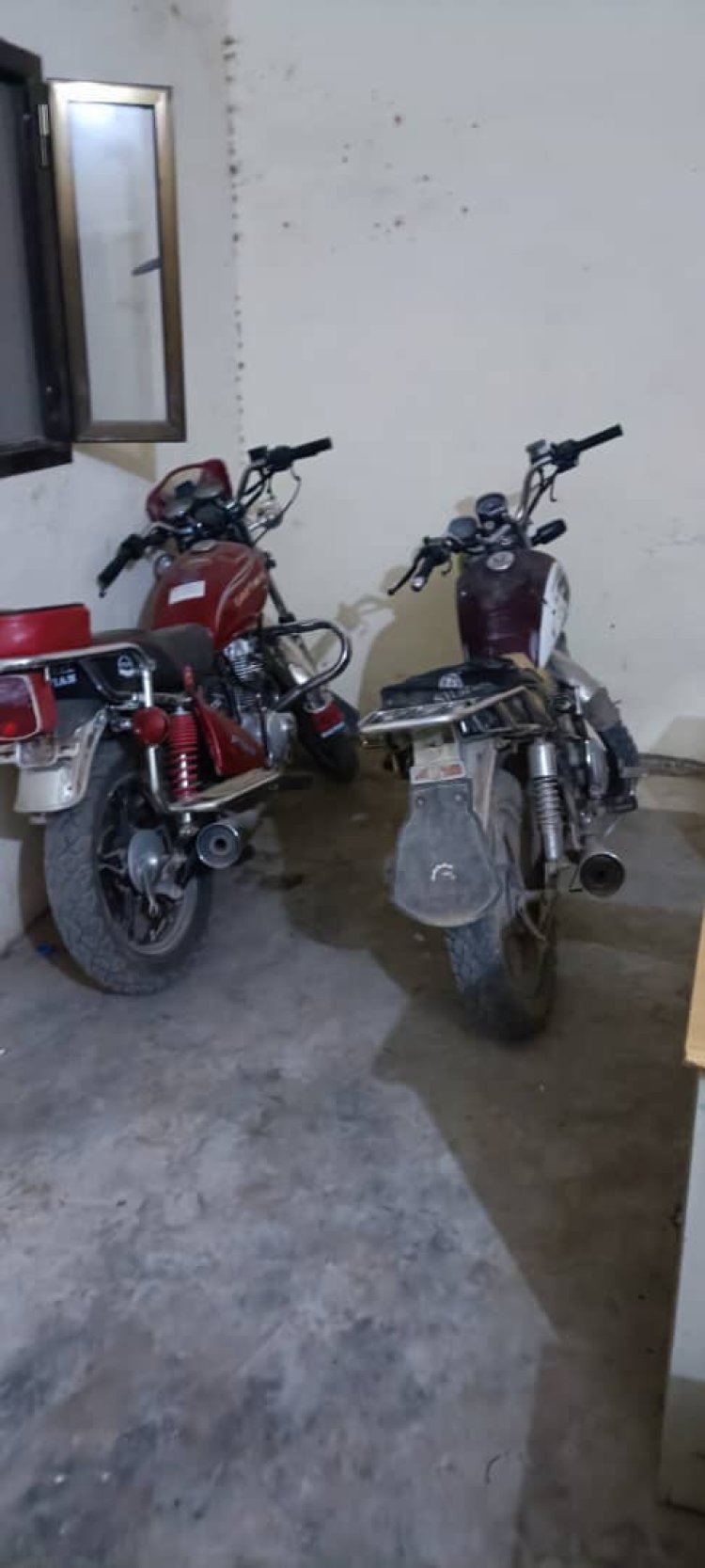 القبض على متهم بسرقة دراجة نارية في لودر