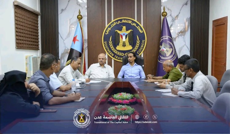 انتقالي العاصمة عدن يبحث مع نقابة المعلمين والتربويين الجنوبيين سير العملية التعليمية