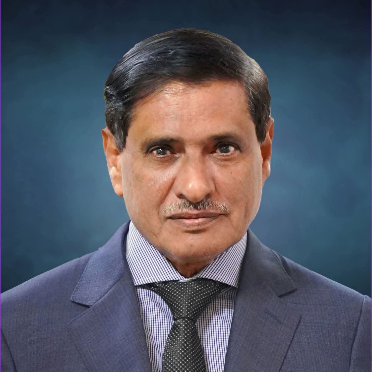 البحسني يدعو لإقرار لائحة تنظيمية لمهام مجلس القيادة ويحمّل القوى السياسية مسؤولية التصحيح