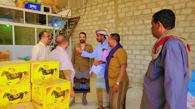 لجنة الرقابة بتريم تواصل حملاتها لضبط أسعار المواد الأساسية وحماية المستهلك