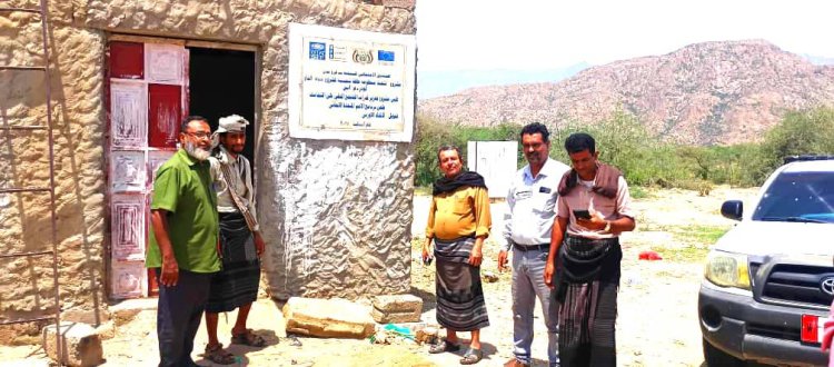 مأمور لودر يستلم الاستلام النهائي لمشروع تركيب الطاقة الشمسية لمشروع مياه القاع بدعم من الصندوق الاجتماعي عدن