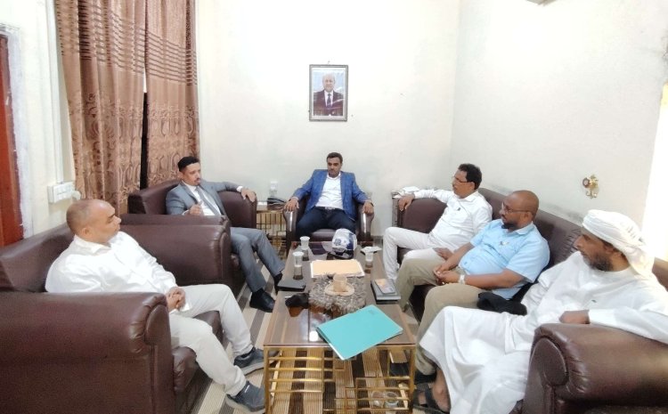 انتقالي سقطرى يشهد تسليم يحيى عفرار مهام عمله وكيلًا للمحافظة لشؤون الثقافة والسياحة