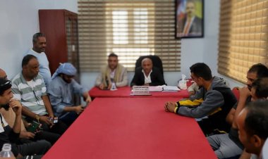 مدير عام مديرية الحصين بمحافظة الضالع يستقبل قدامى التلال بقيادة نجوم الزمن الجميل