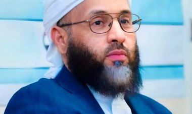 وزير الأوقاف يدعو إلى نبذ الصراعات والمناكفات السياسية والنظر في وضع البلاد