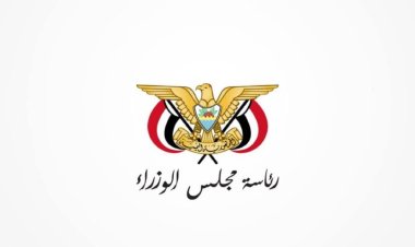 بدء صرف المرتبات المتأخرة لموظفي الدولة في القطاعين المدني والعسكري