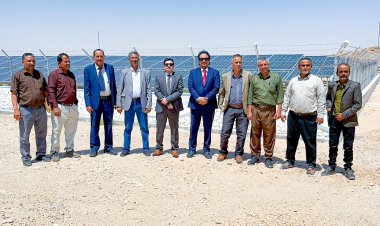 نائب وزير المياه والبيئة يزور حقول الشبكة المائية بعتق شبوة ويؤكد أهمية استكمال ماتبقى من مكوناته