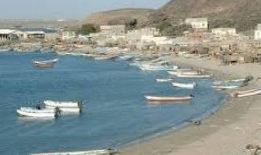 قعوة.. منطقة عدنية تعيش على هامش الحياة بين العزلة والحرمان