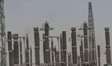 كهرباء أبين تناشد الجهات المسؤولة بسرعة التدخل لإنهاء معاناة المواطنين جراء انقطاع التيار لليوم الثالث على التوالي