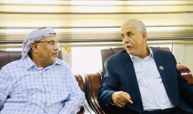 رئيس الجمعية الوطنية يلتقي في المكلا فريق التوجيه والرقابة الرئاسي ويبحث معهم ترتيبات فعالية ذكرى 14 أكتوبر