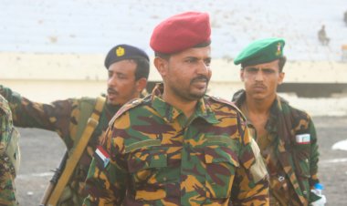 قائد قوات الحزام الأمني بزنجبار نجيب وارد يهنئ القيادة الجنوبية بمناسبة الذكرى الـ(62) لثورة الرابع عشر من أكتوبر المجيدة