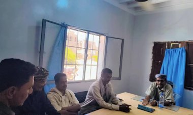 رئيس انتقالي أحور يلتقي بمدير عام المديرية لمناقشة التحديات التربوية