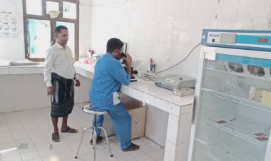 رئيس قسم الاقتصاد والخدمات بانتقالي الوضيع يشيد بالتحسن الملحوظ في أداء مستشفى المديرية