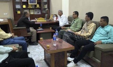 فريق التوجيه والرقابة الرئاسي يلتقي بمحافظ محافظة لحج