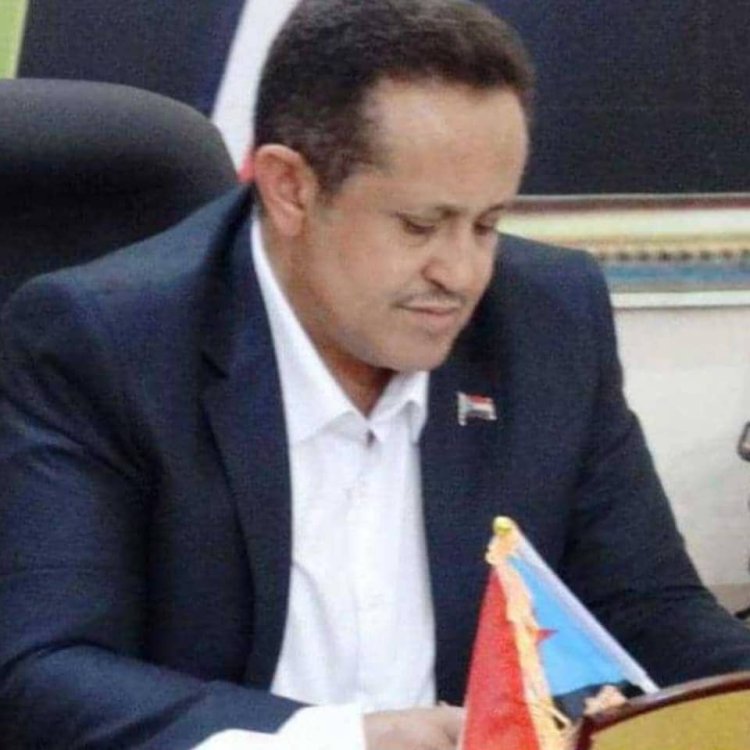 رئيس تنفيذية انتقالي لحج الحالمي يعزي مساعد الأمين العام بوفاة عمه الشيخ صالح غالب الشقي