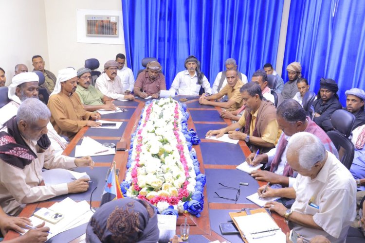 تنفيذية انتقالي وادي وصحراء حضرموت تناقش أهم التحضيرات للاحتفال بذكرى 14 أكتوبر بشبام