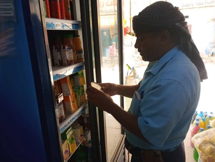 بناء على قرار المدير العام نزول لجان الصناعه والأشغال والصحه للمحلات التجارية