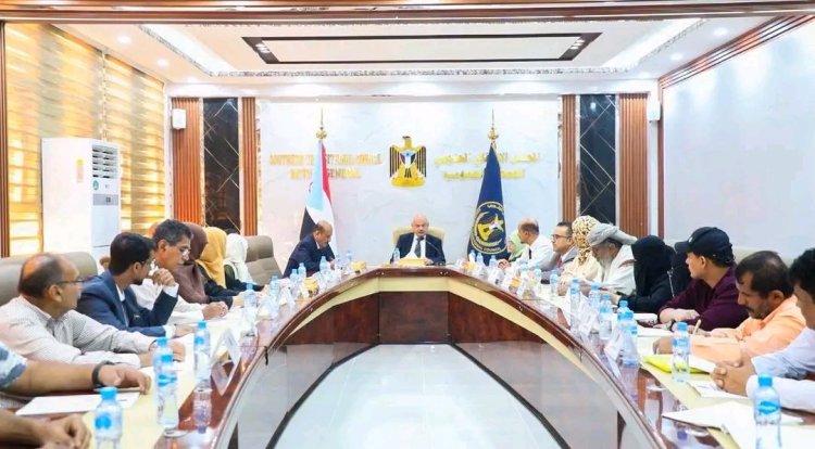 الهيئة الإدارية للجمعية الوطنية تدعو للمشاركة في فعاليات الاحتفال بثورة 14 أكتوبر المجيدة