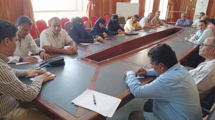 الشوبجي يشيد بجهود الجميع خلال كارثة السيول التي شهدتها مديرية البريقة بالعاصمة عدن