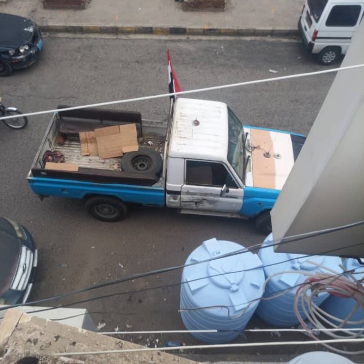 اقتحام منزل صحفية يكشف فوضى أمنية في تعز