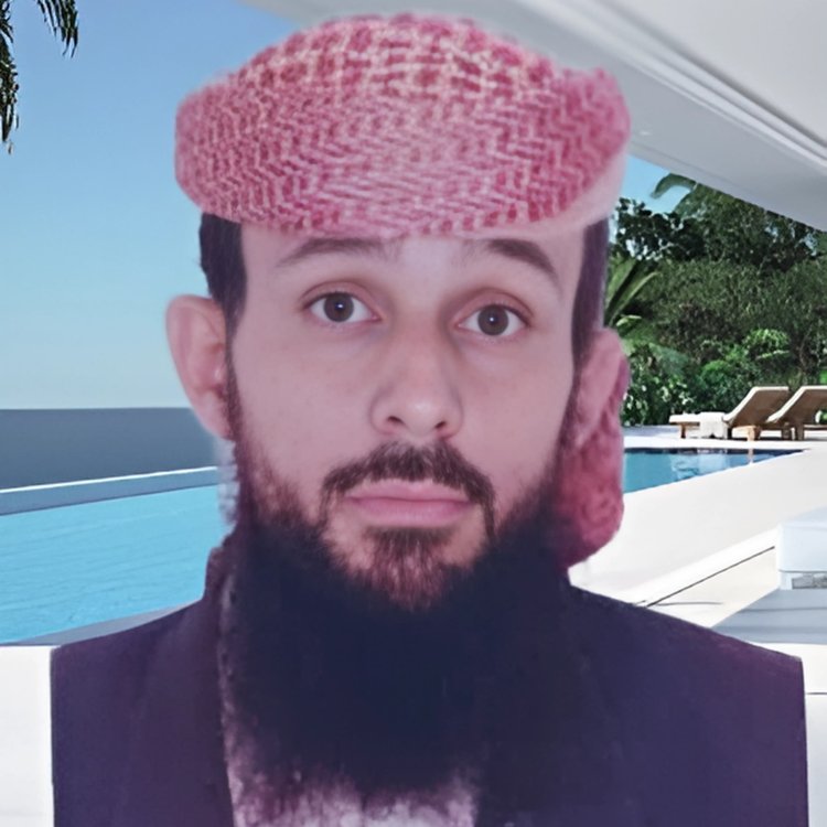 مدير مدرسة ظَبَة الأستاذ القدير شفيق شنظور.. مسيرة حافلة بالعطاء التربوي وخدمة المجتمع