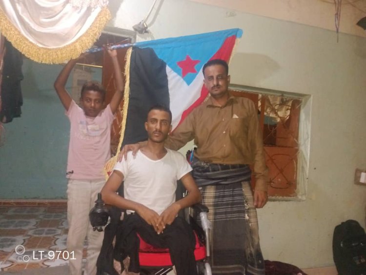 رئيس انتقالي المسيمير يستقبل الجريح البطل علي فواد الحوشبي عشية الذكرى الـ62 لثورة 14 أكتوبر المجيدة