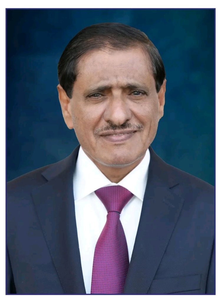 عضو مجلس القيادة الرئاسي البحسني يعزي عبدالله العوبثاني في مقتل نجله ويوجه بسرعة التحقيق في ملابسات الحادثة